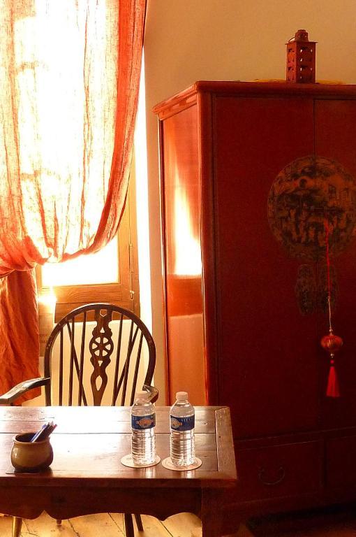 Le Dormeur Du Val Bed & Breakfast Le Mas-d'Agenais Bilik gambar